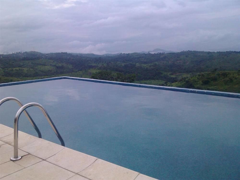 Saddle Hill Ranch Hotel Bafut Bagian luar foto